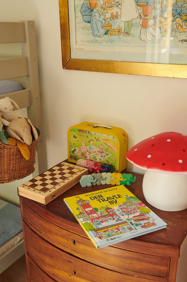 Picnic Tea Set in Suitcase