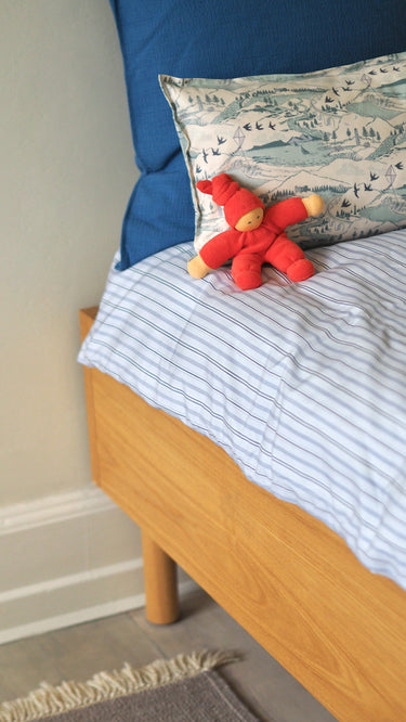 Junior Bedding Blue Stripes
