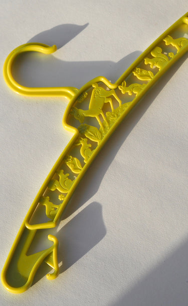 Junior Hanger Lime Green